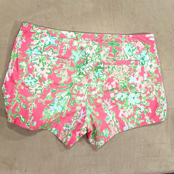 Lilly Pulitzer Floral Print Shorts, Resort Style, Weekend Wear, Summer Outfit - Picture 3 of 8